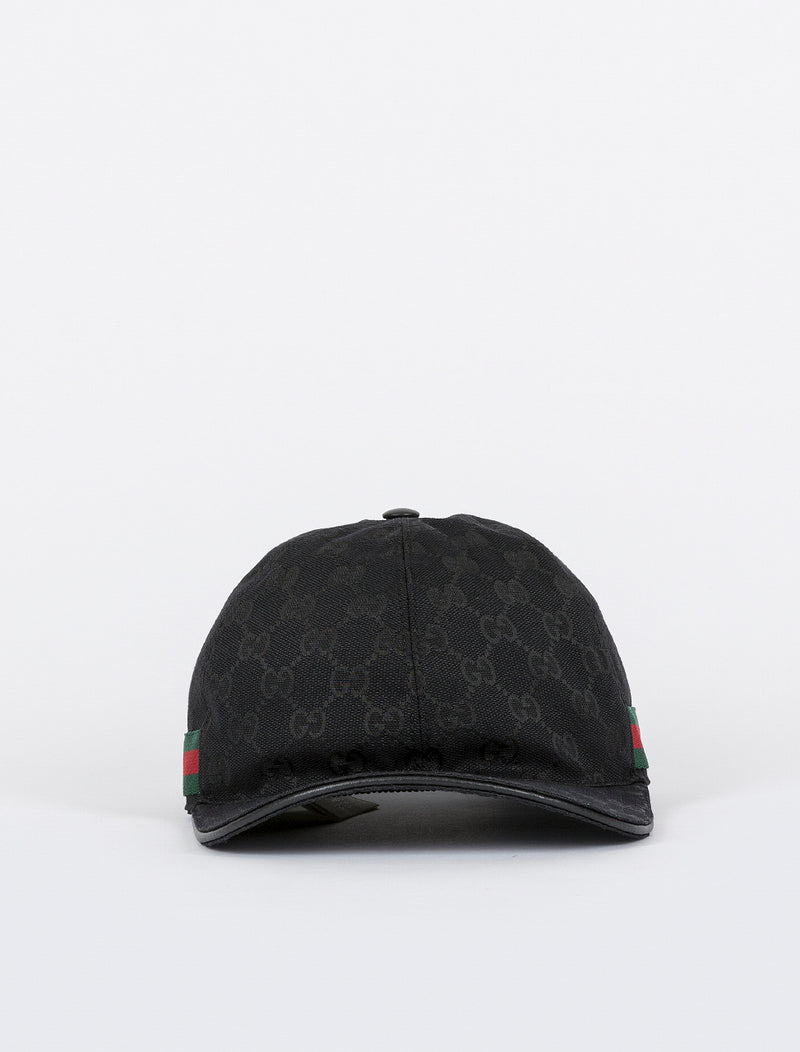 Black baseball cap